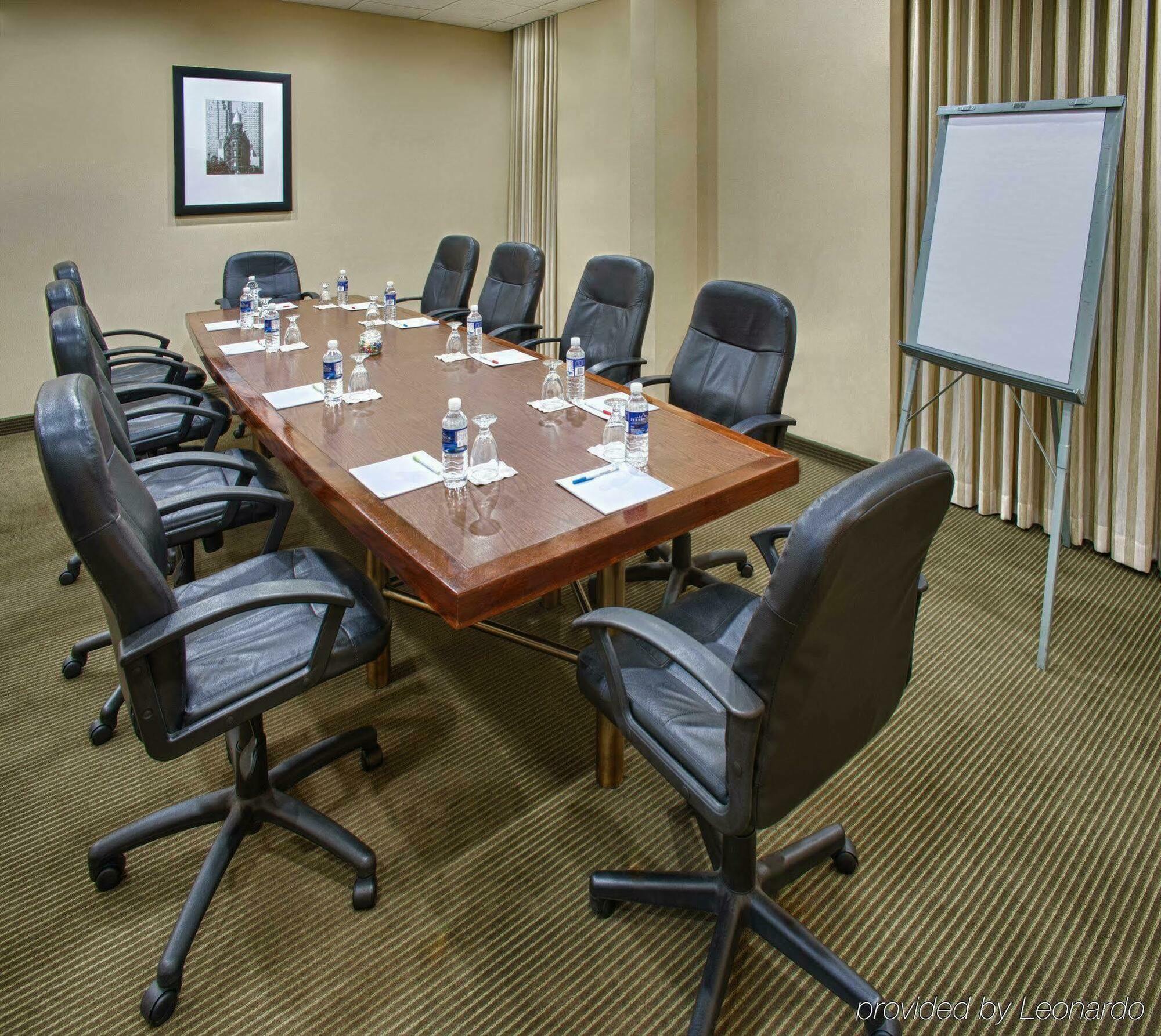 Four Points By Sheraton Toronto Airport Mississauga Ngoại thất bức ảnh